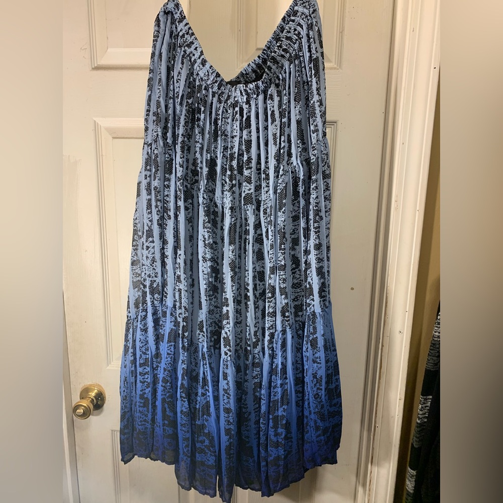 Maxi plus size bright skirt